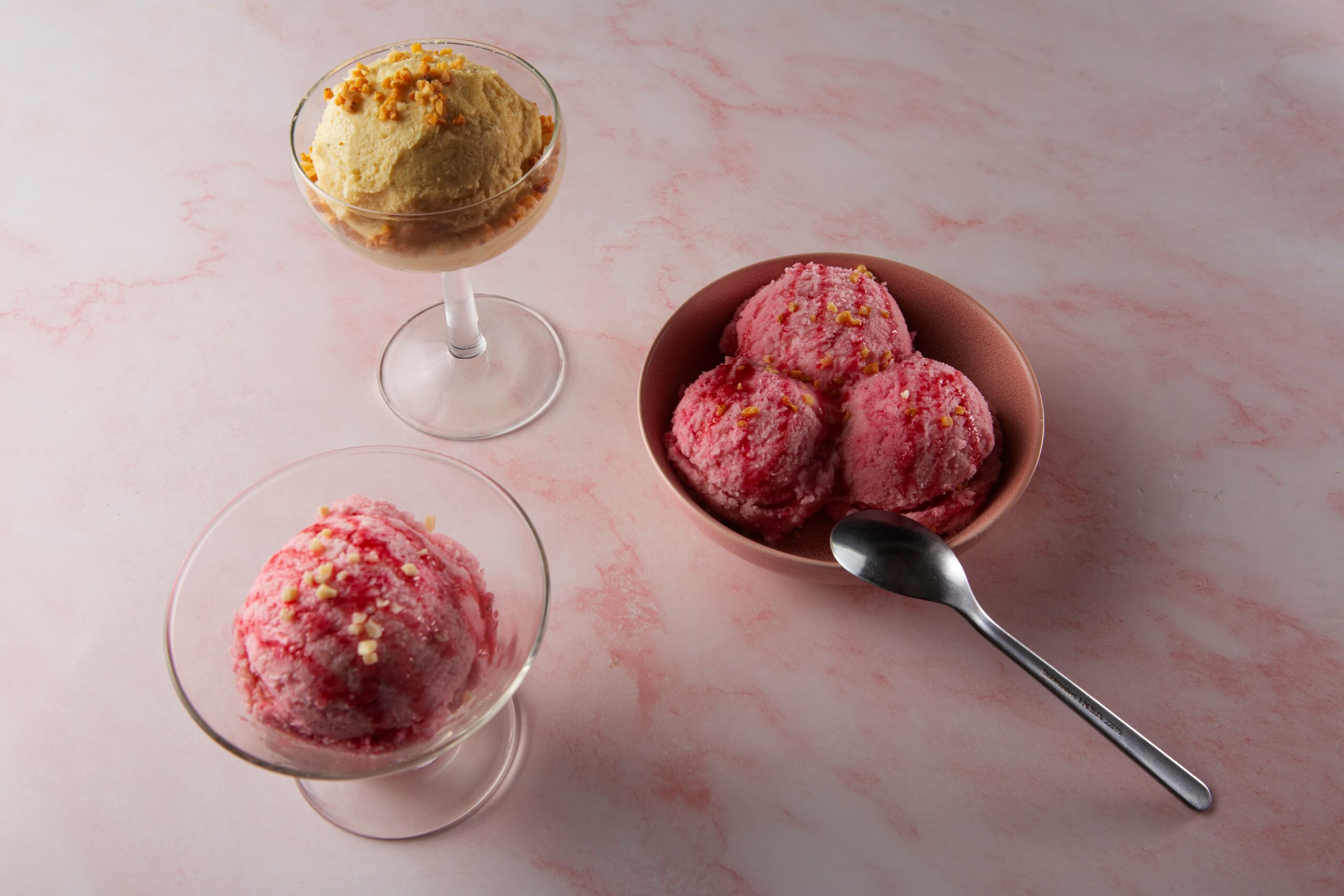 delicious-ice-cream-arrangement